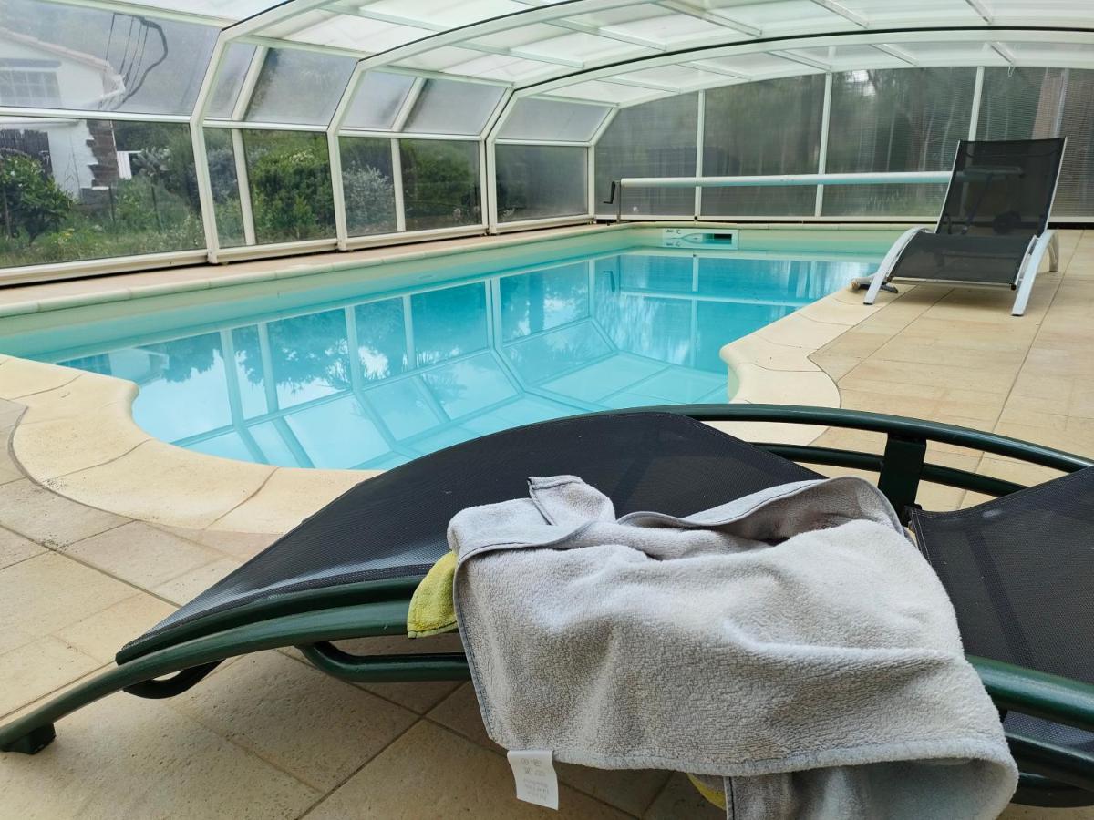 Mas Vallcrosa Studio Calme Et Confortable Avec Piscine Camélas Exterior photo